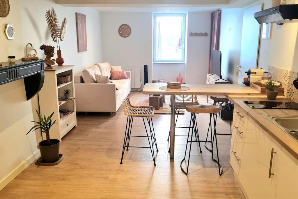 L'Echappee Belle Apartment Виен Екстериор снимка