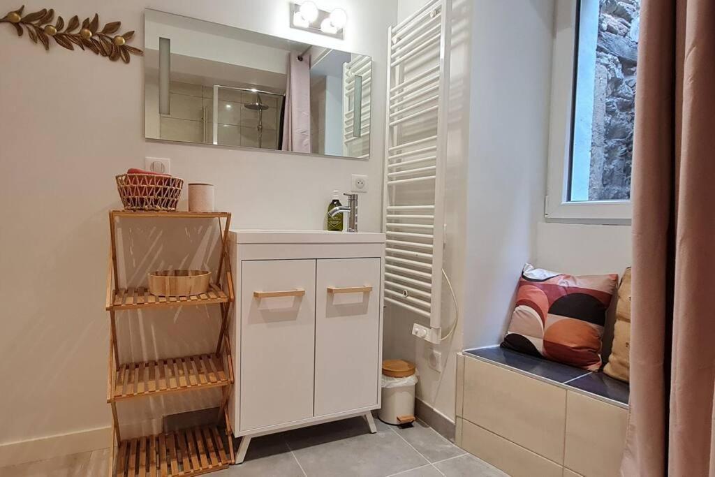 L'Echappee Belle Apartment Виен Екстериор снимка