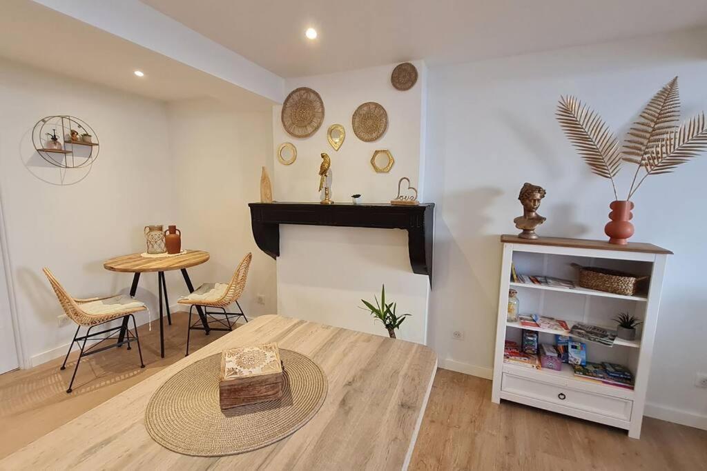 L'Echappee Belle Apartment Виен Екстериор снимка